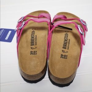 birkenstock metallic magenta